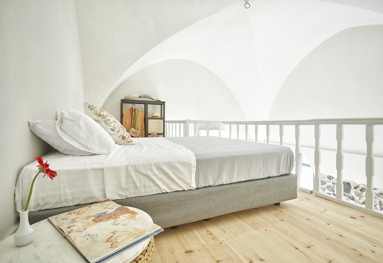 Bedroom 1 - image 2